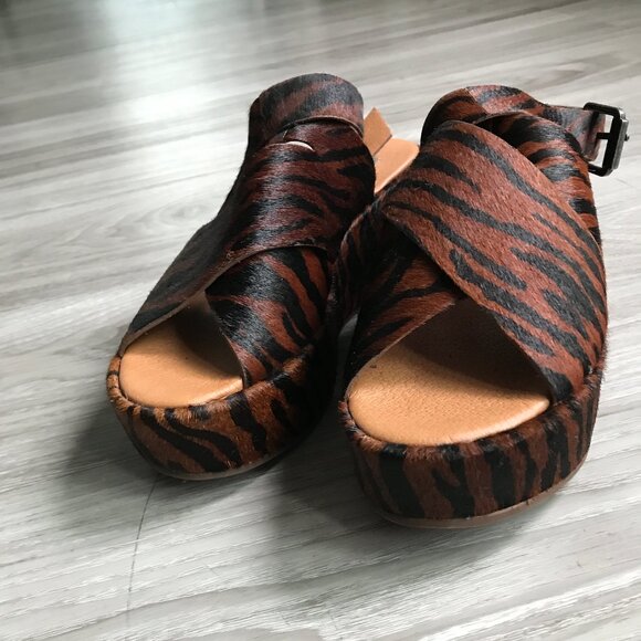 Matisse Runway Leather Calf Fur Brown Platform Sandals - Picture 1 of 7